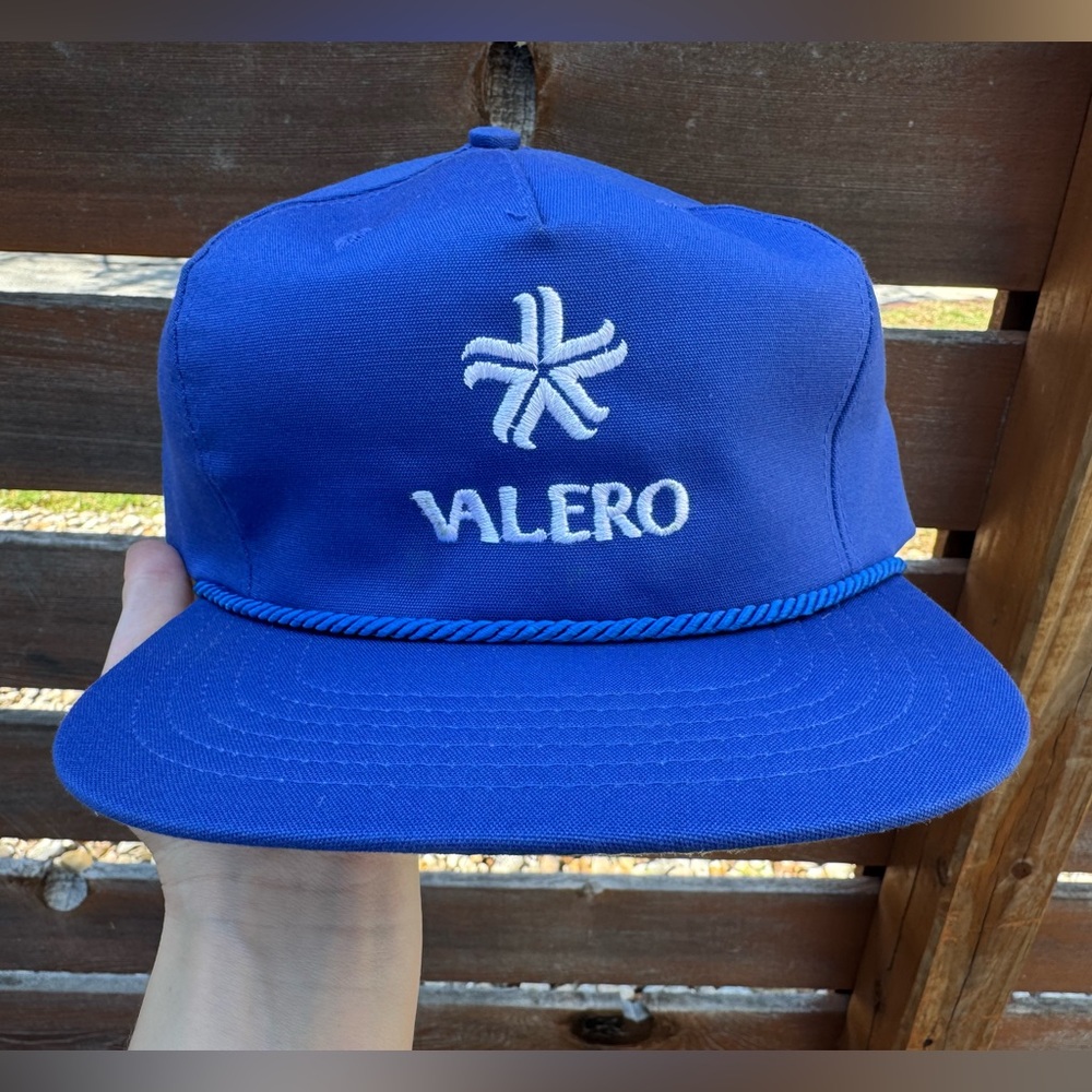 Vintage 70s Deadstock Blue & White Valero Trucker Hat